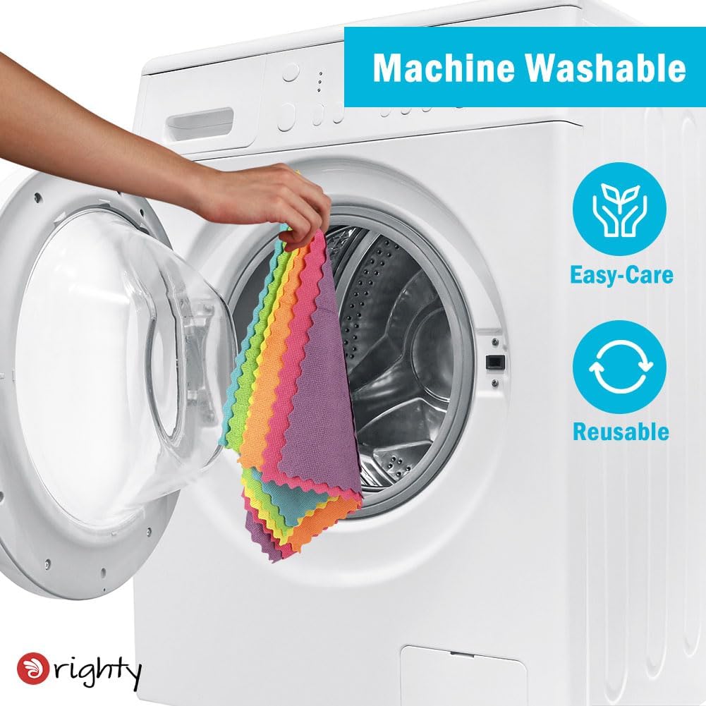 Highlights that the product is machine washable, emphasizing easy care and reusability.