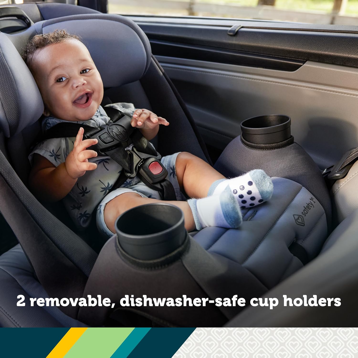 Highlights the convenience of having two removable, dishwasher-safe cup holders in the car seat, making it easier for parents to keep the seat clean and organized.
