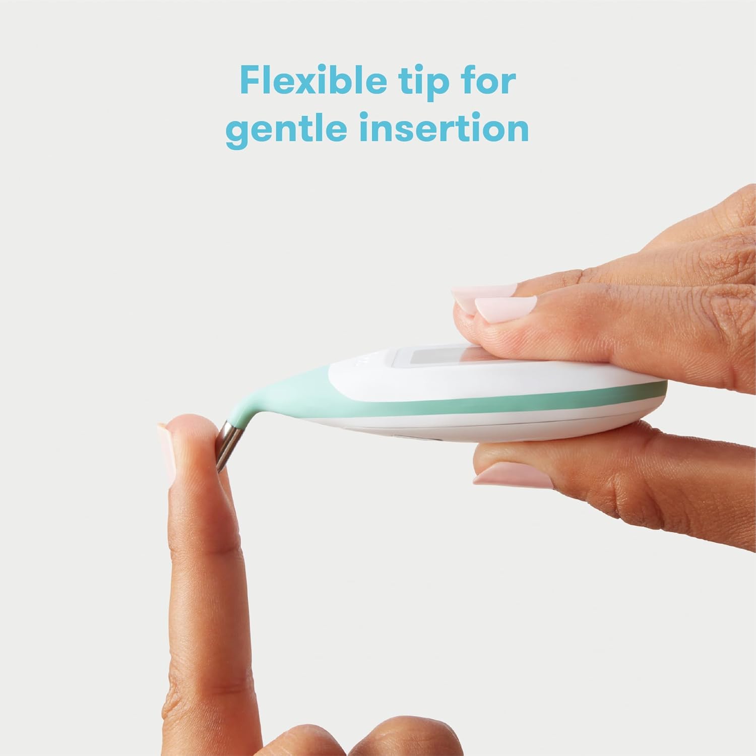 Highlights the product's flexible tip feature to reassure users about gentle and comfortable insertion.