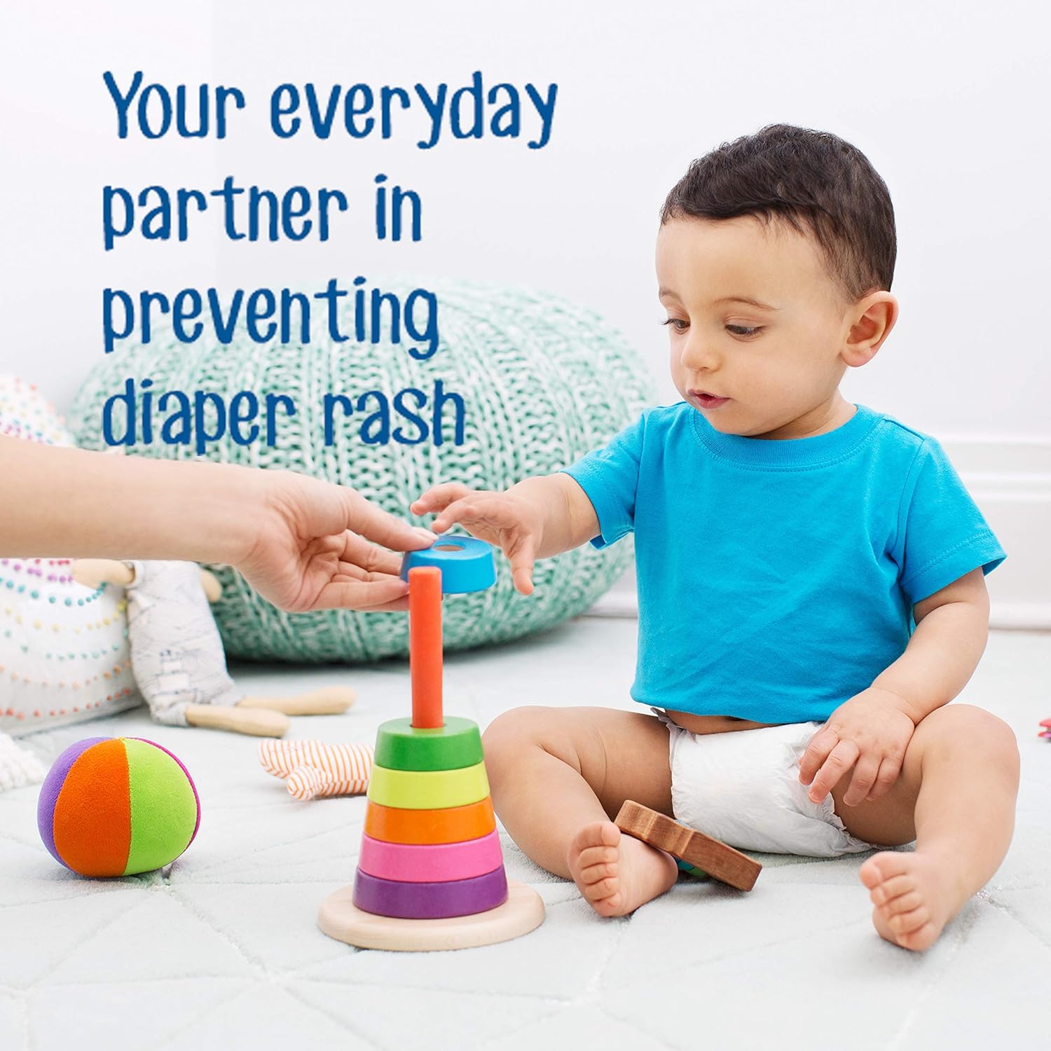 Highlights the product's ability to prevent diaper rash, positioning it as an essential daily care item for babies.