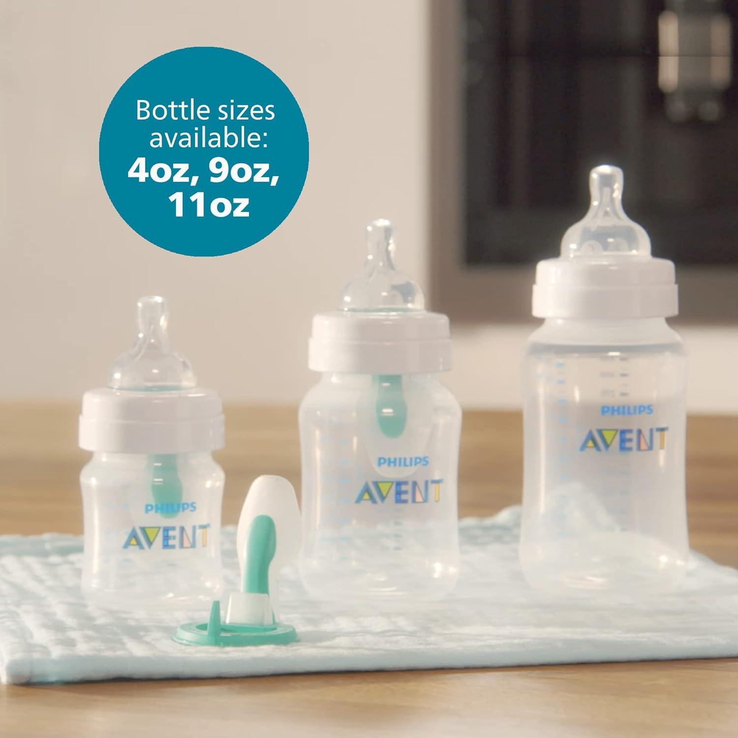 Informs customers about the different bottle size options available for purchase, allowing them to choose the most suitable size for their needs.