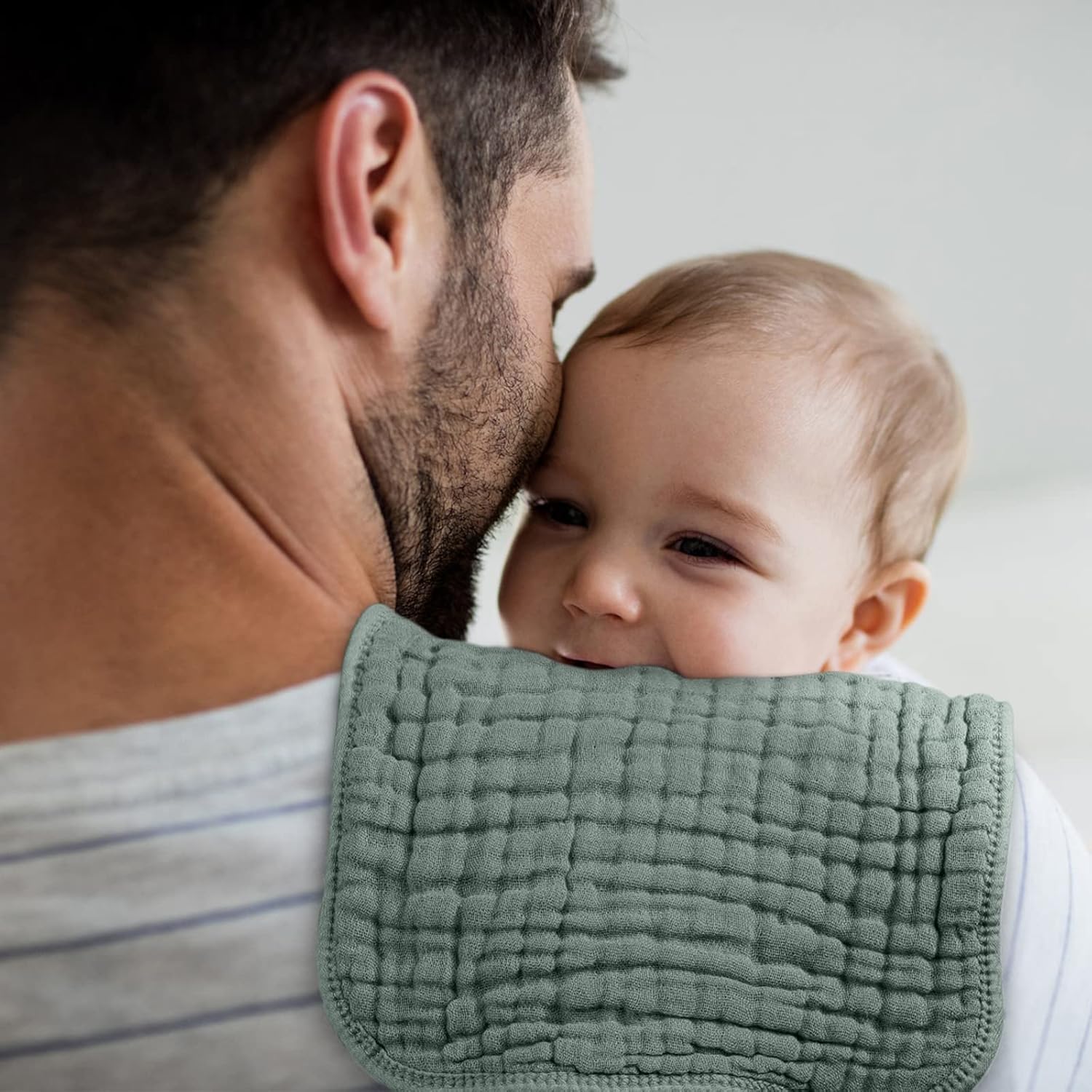 Showcases the product in use, emphasizing the emotional connection between parent and child while highlighting the soft, comfortable texture of the product.