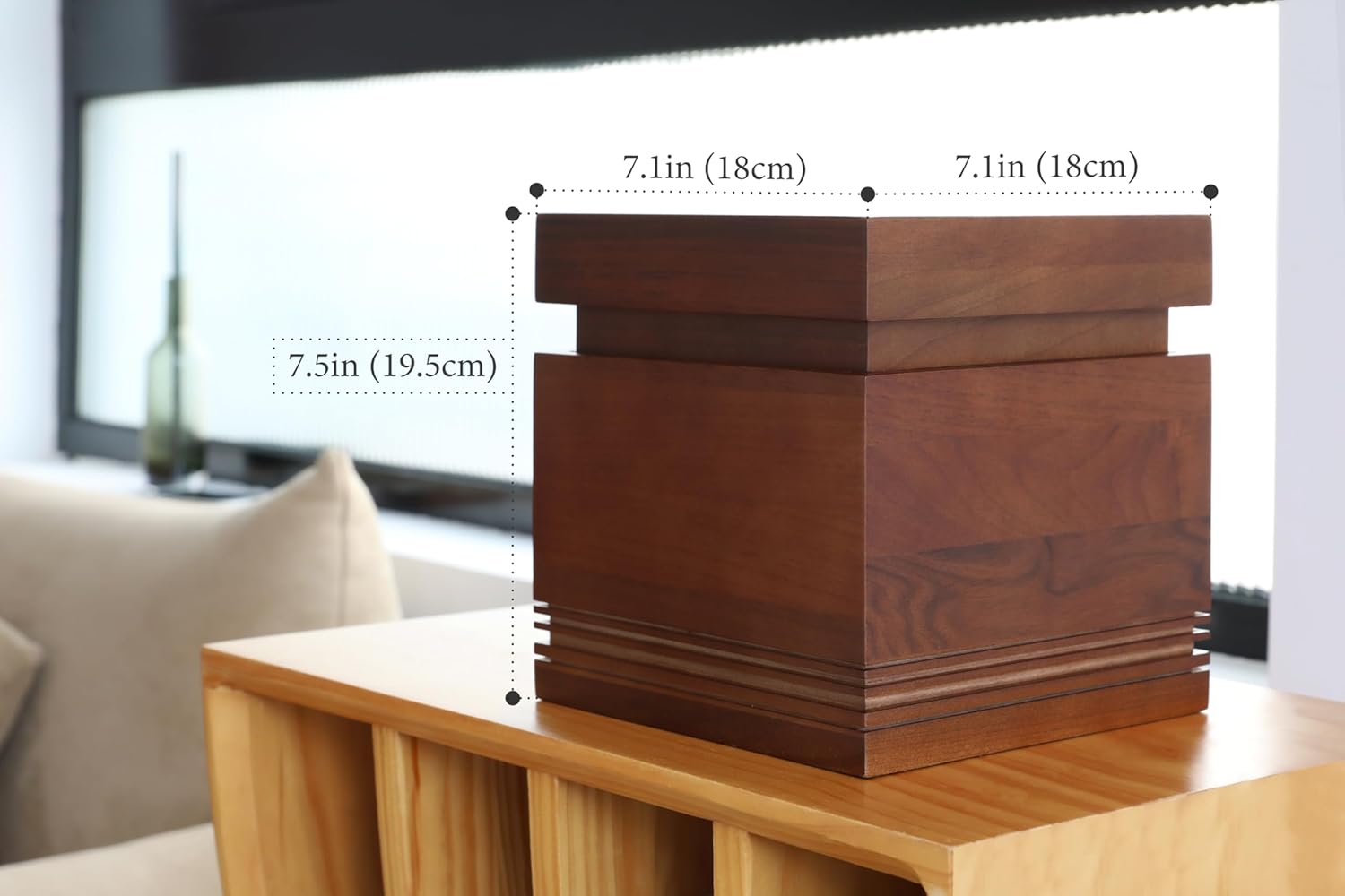 Provides precise measurements of the product to help customers understand its size and ensure it fits their space or needs.