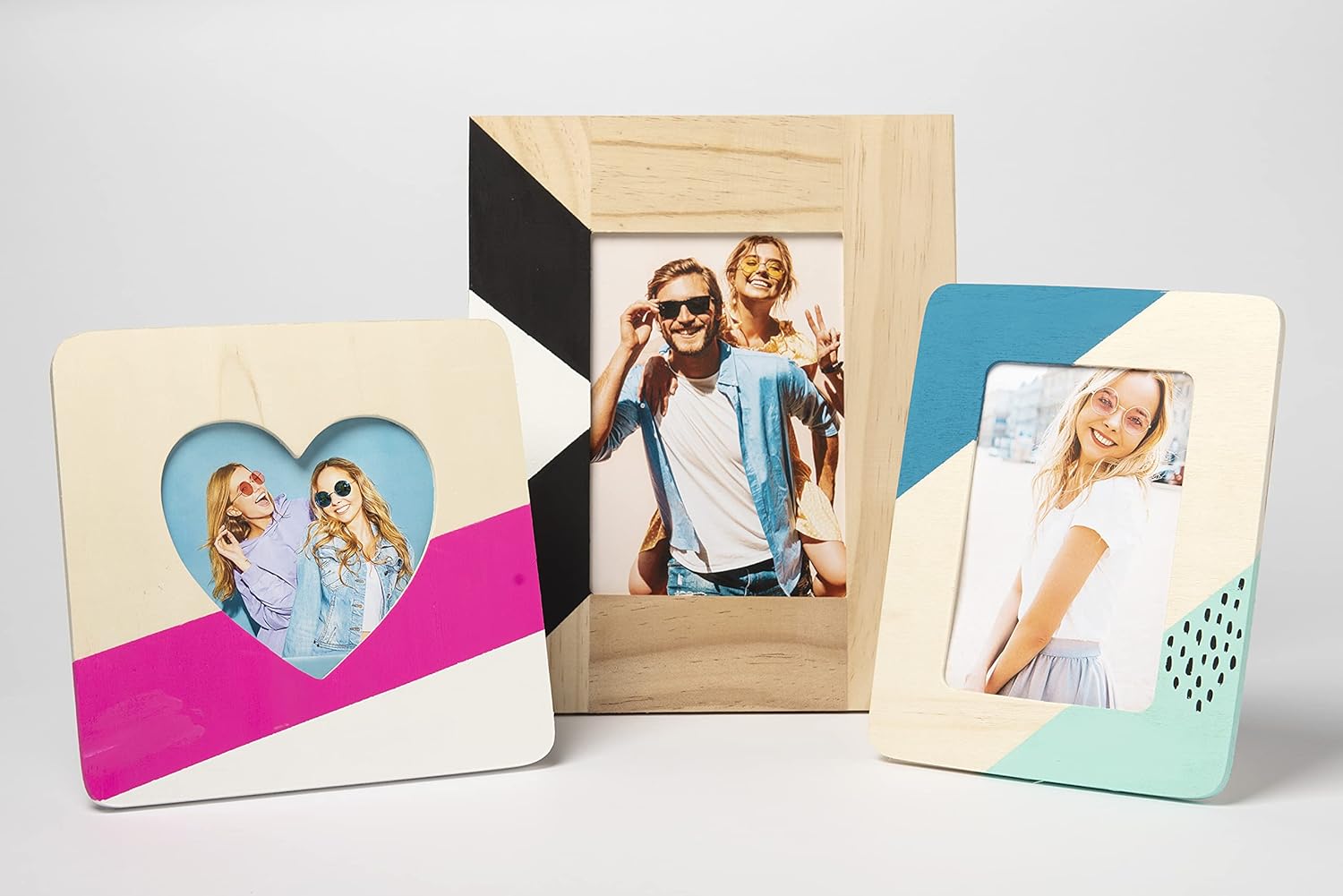 Showcases a set of decorative photo frames to highlight the variety and design options included in the product bundle.