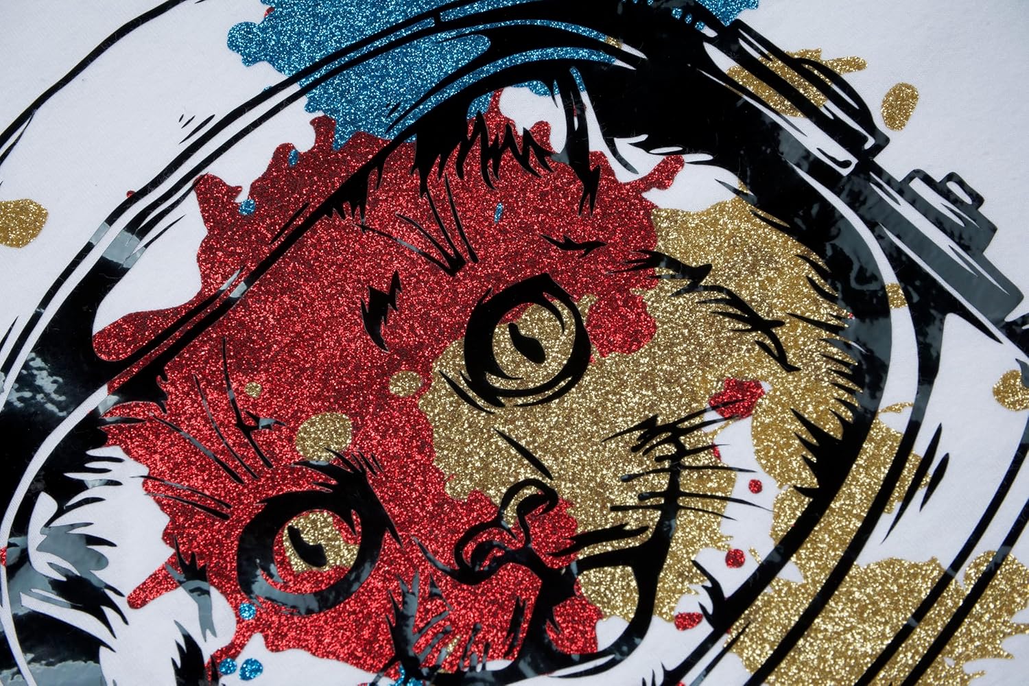 Creates a visually striking and memorable brand image using an artistic representation of a cat face with glitter textures.